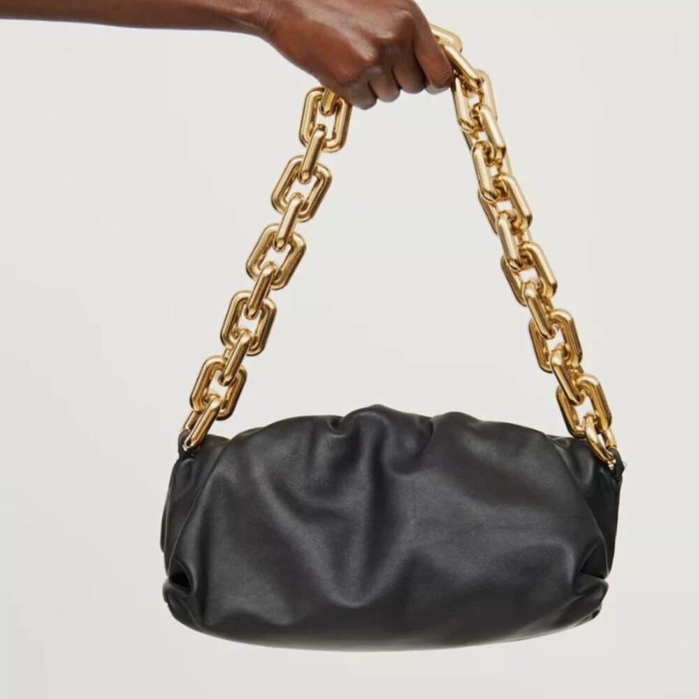 Bottega Veneta Pouch Chain Purse Leather Black